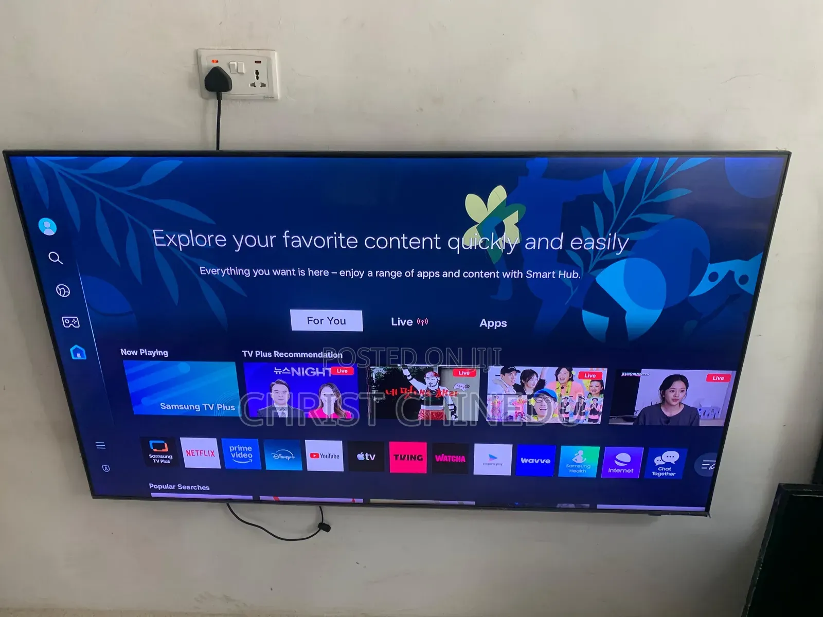 Qled Samsung 65inches Framless Airslim Comes With Free to Air Decoder