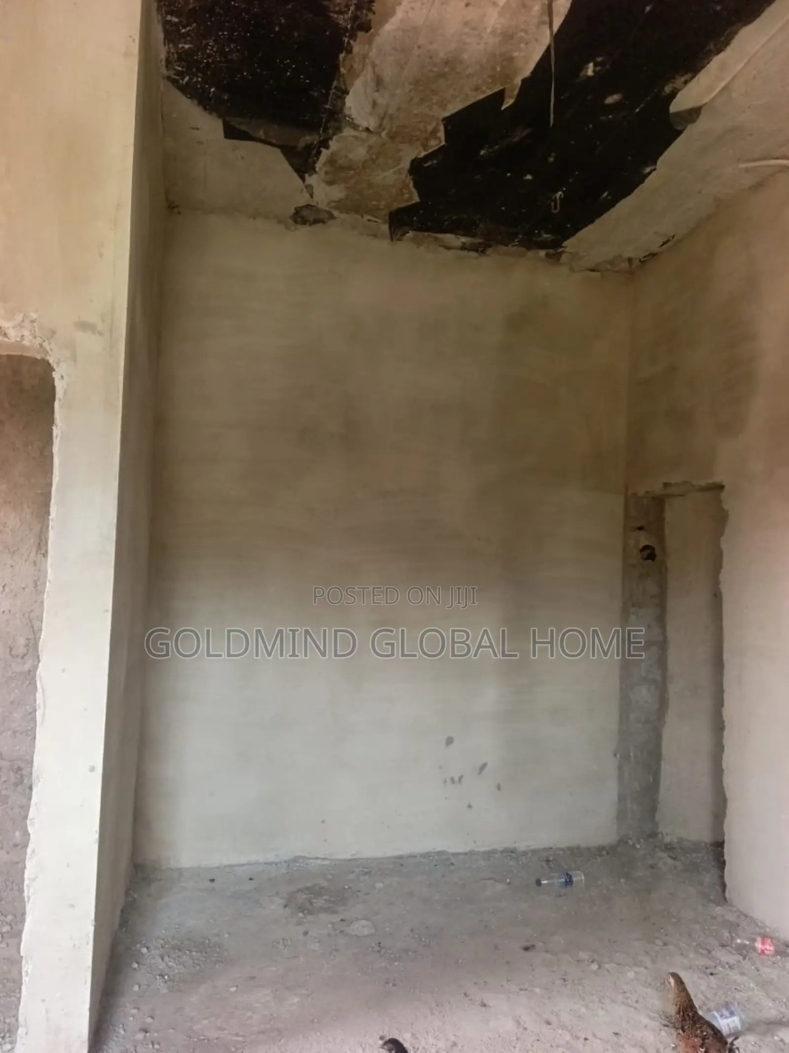 5bdrm Duplex in Lugbe District., FHA for sale