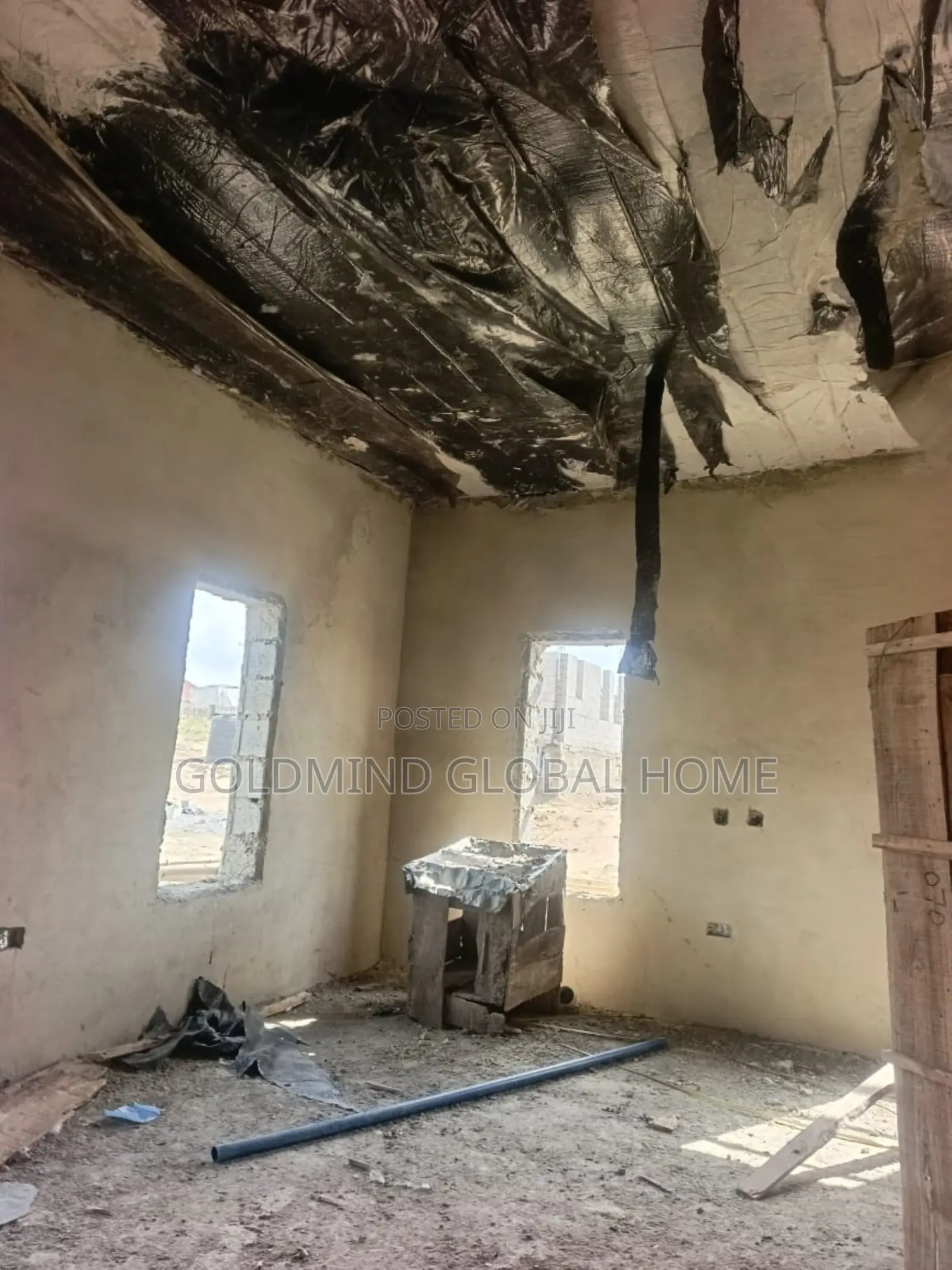 5bdrm Duplex in Lugbe District., FHA for sale