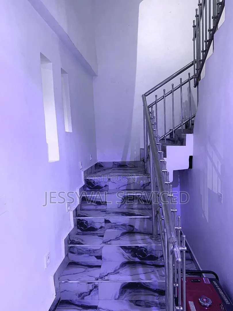 Luxury 4 Bedroom Serviced Apartment