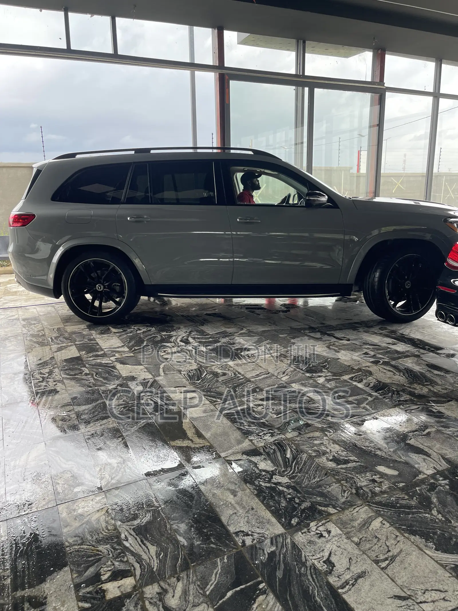 Mercedes-Benz GLE-Class 2025 Gray