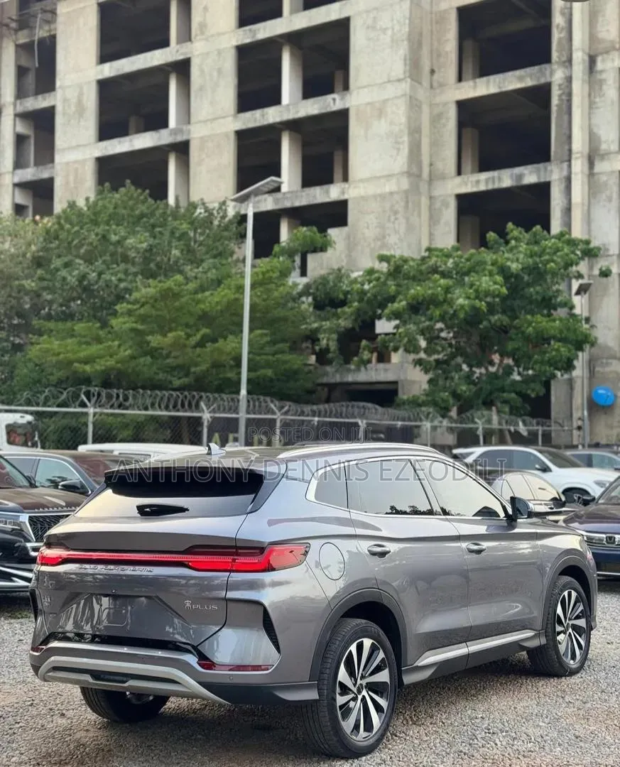 BYD Song Plus EV FWD 2024 Gray