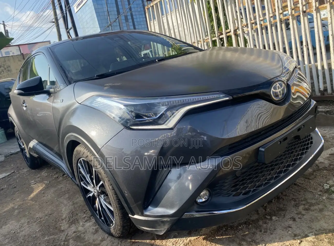 Toyota C-HR Limited FWD 2019 Gray