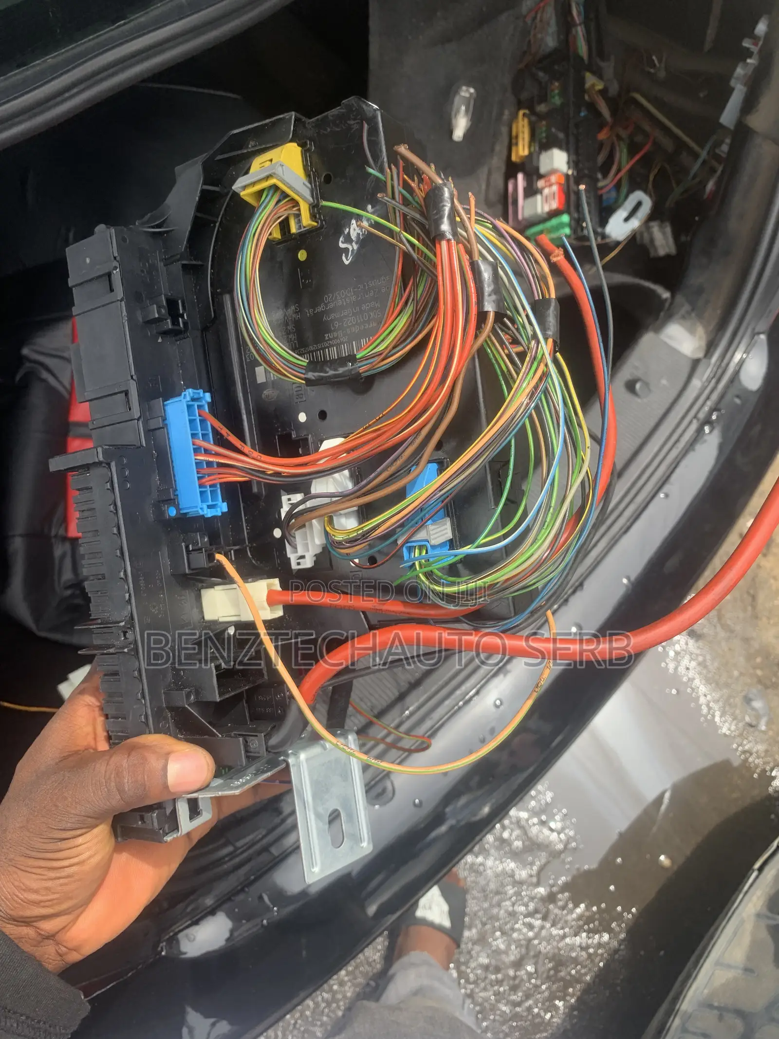 204 Fuse Box
