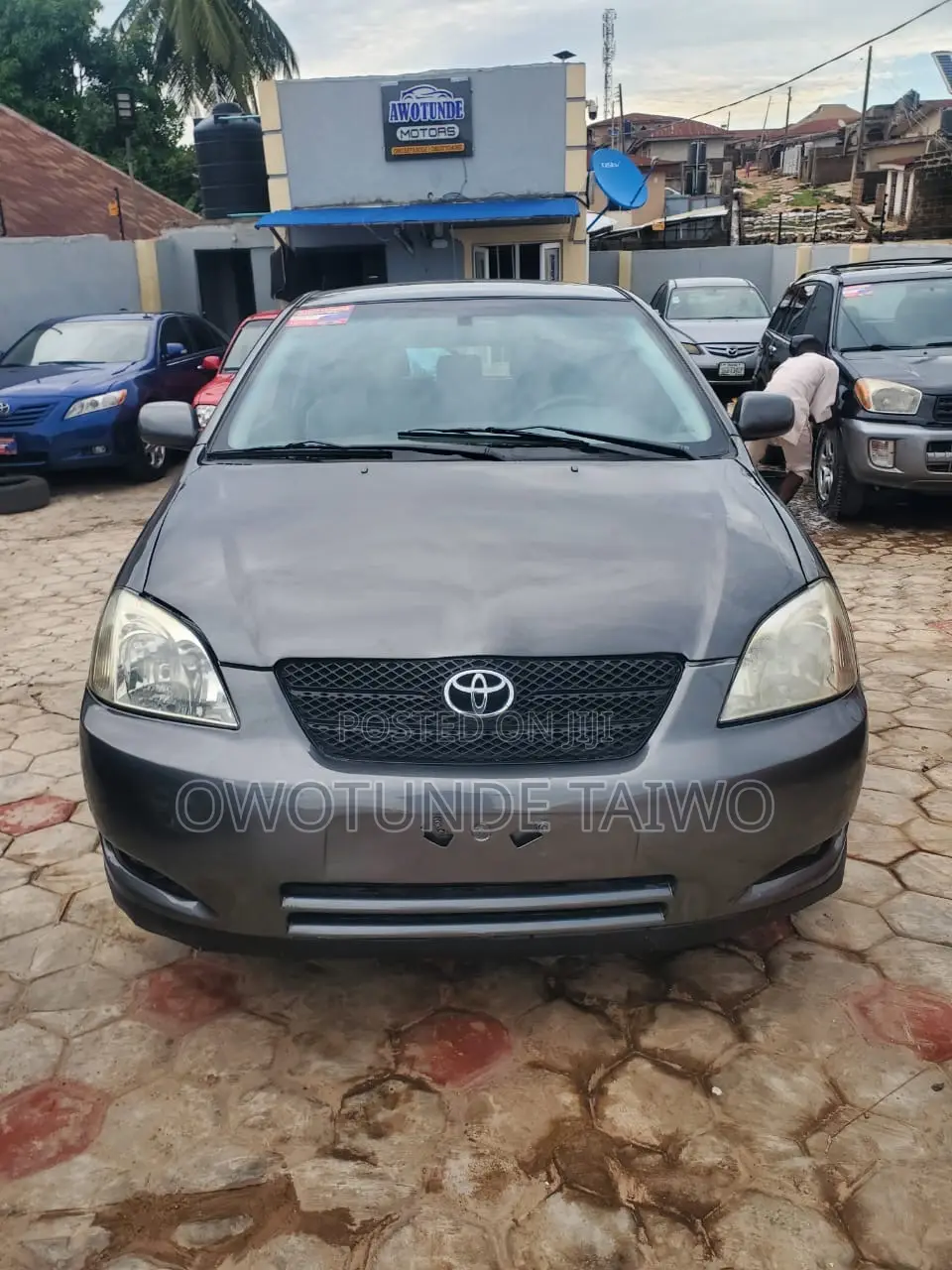 Toyota Corolla 2004 Gray