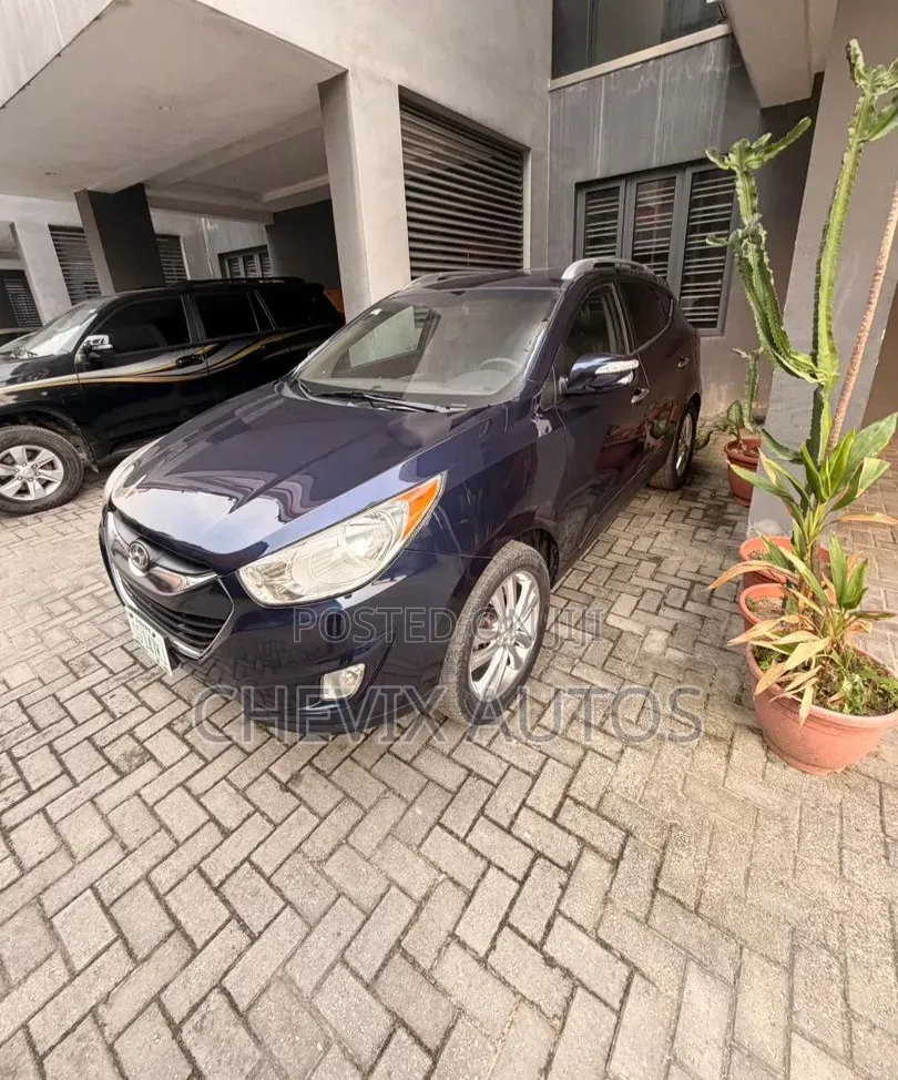 Hyundai Tucson Limited AWD 2011 Blue