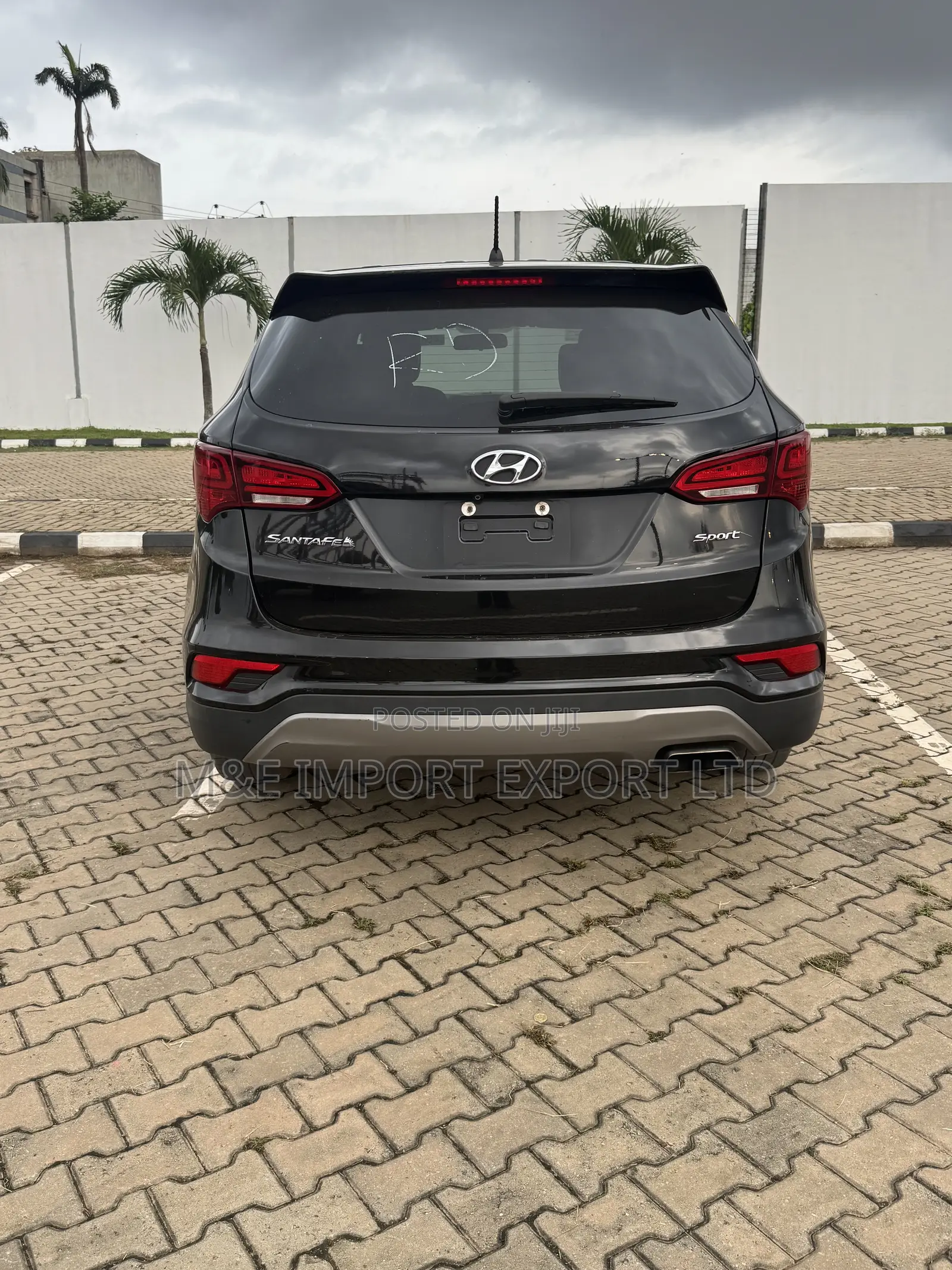 Hyundai Santa Fe 2018 Black