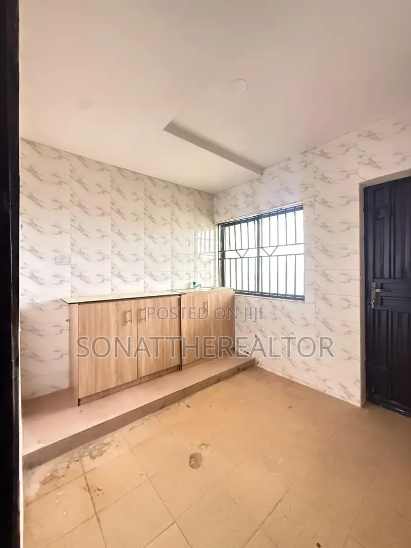 2bdrm Apartment in Akobo for rent