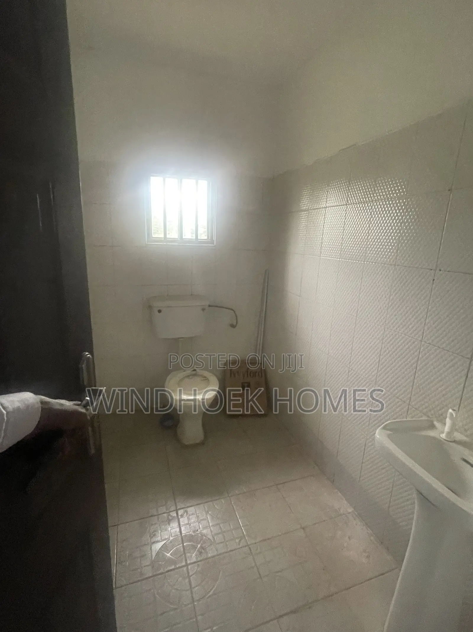 3bdrm Apartment in Zone 6 / Wuse for rent