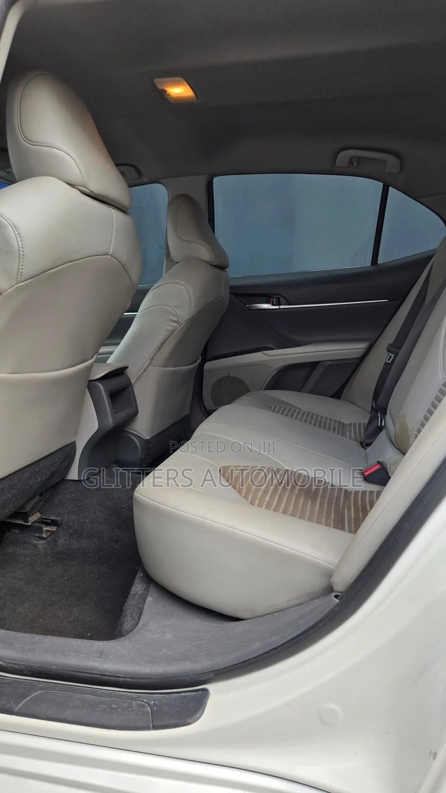 Toyota Camry 2018 White