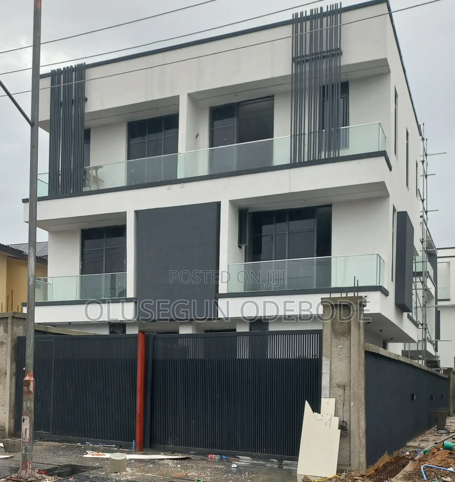 4bdrm Duplex in Omole Phase  2 for rent