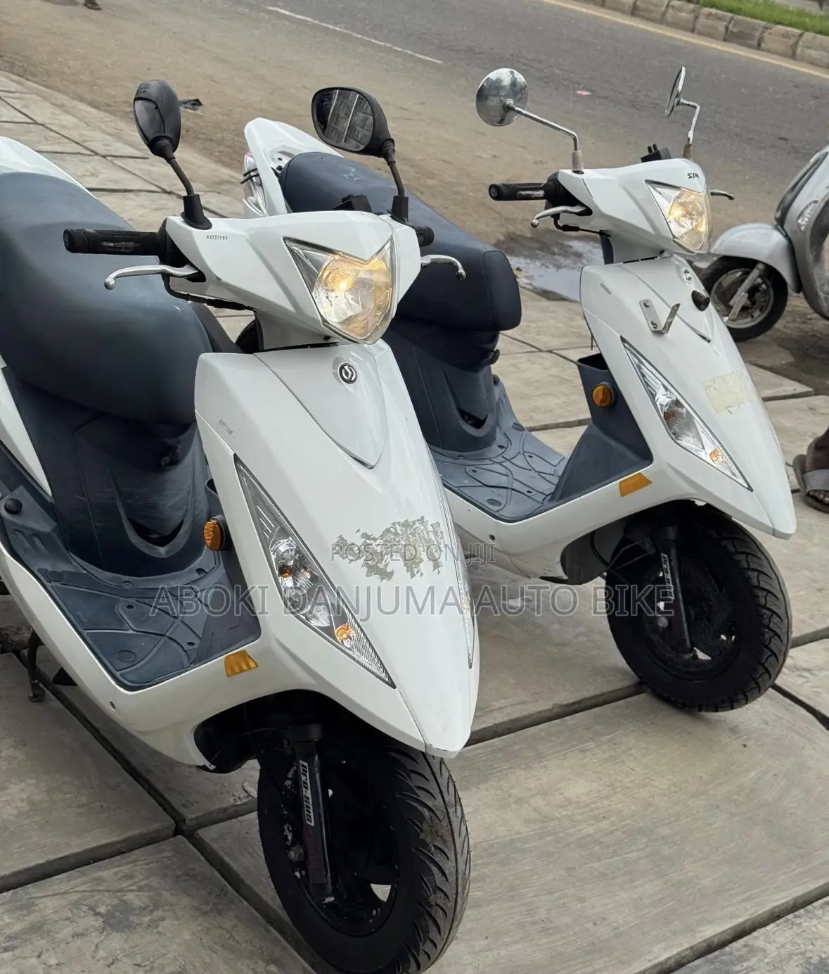 SYM Symnh 2019 White