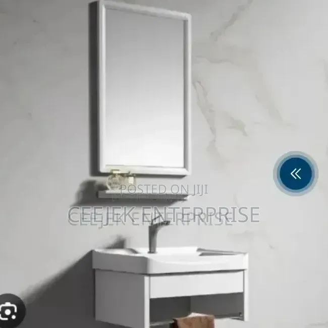 Wash Hand Basin With Mirrow