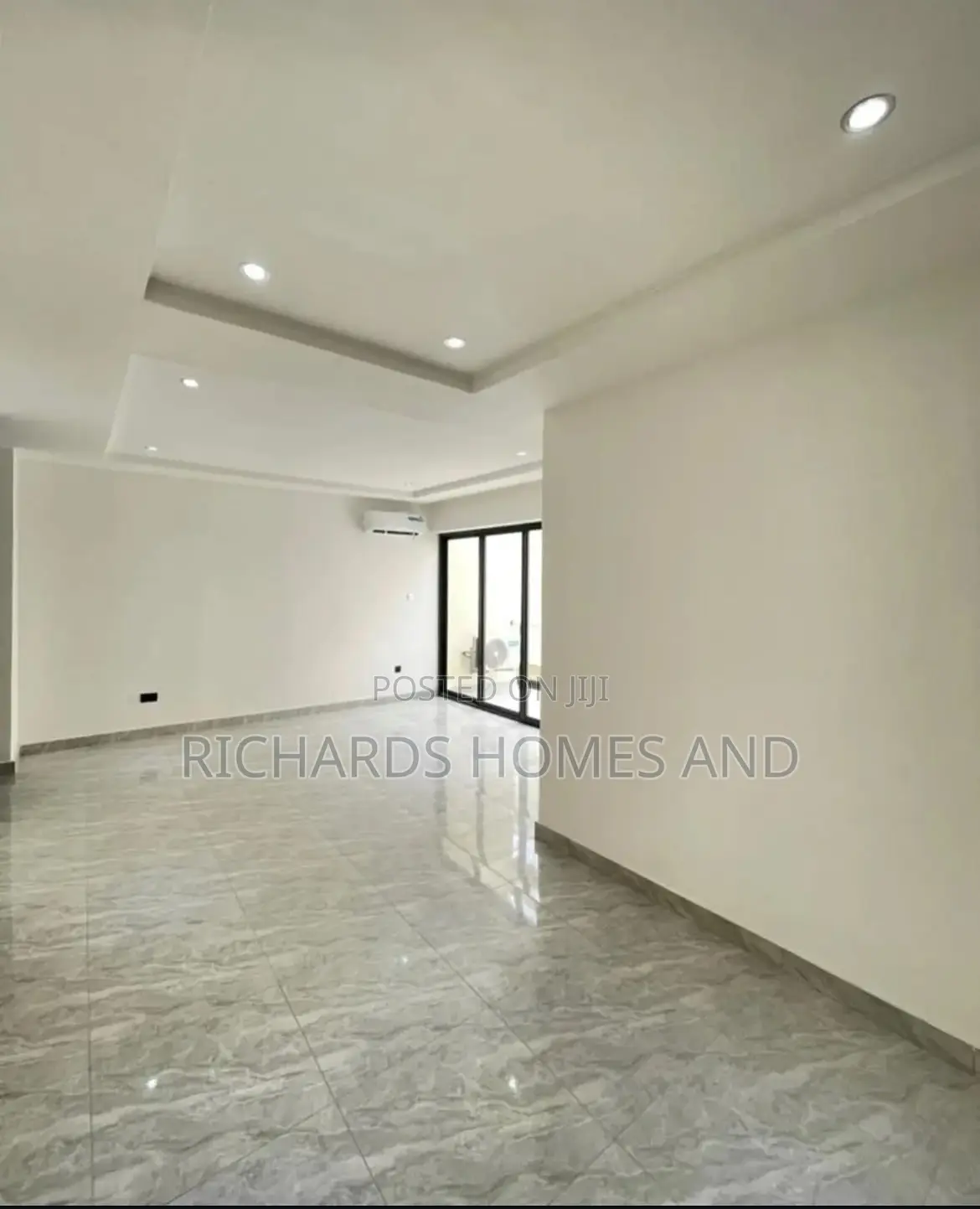 4bdrm Duplex in Old Ikoyi for rent