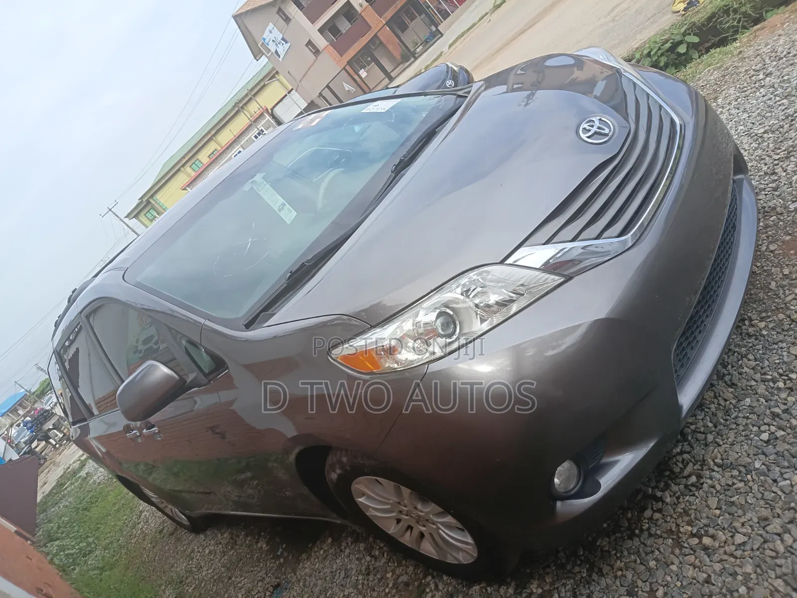 Toyota Sienna XLE 7 Passenger Mobility 2012 Gray