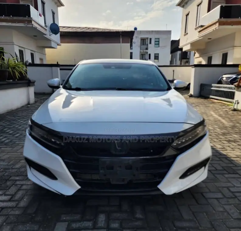 Honda Accord 2018 White