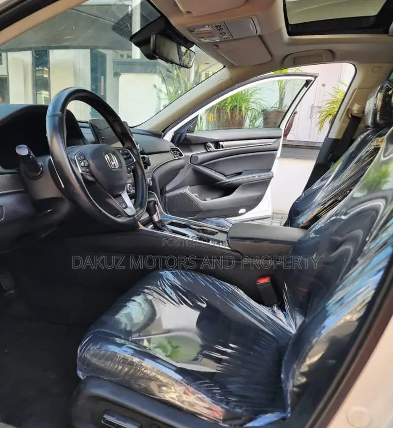 Honda Accord 2018 White