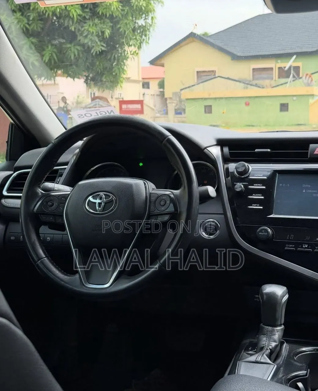 Toyota Camry 2018 White
