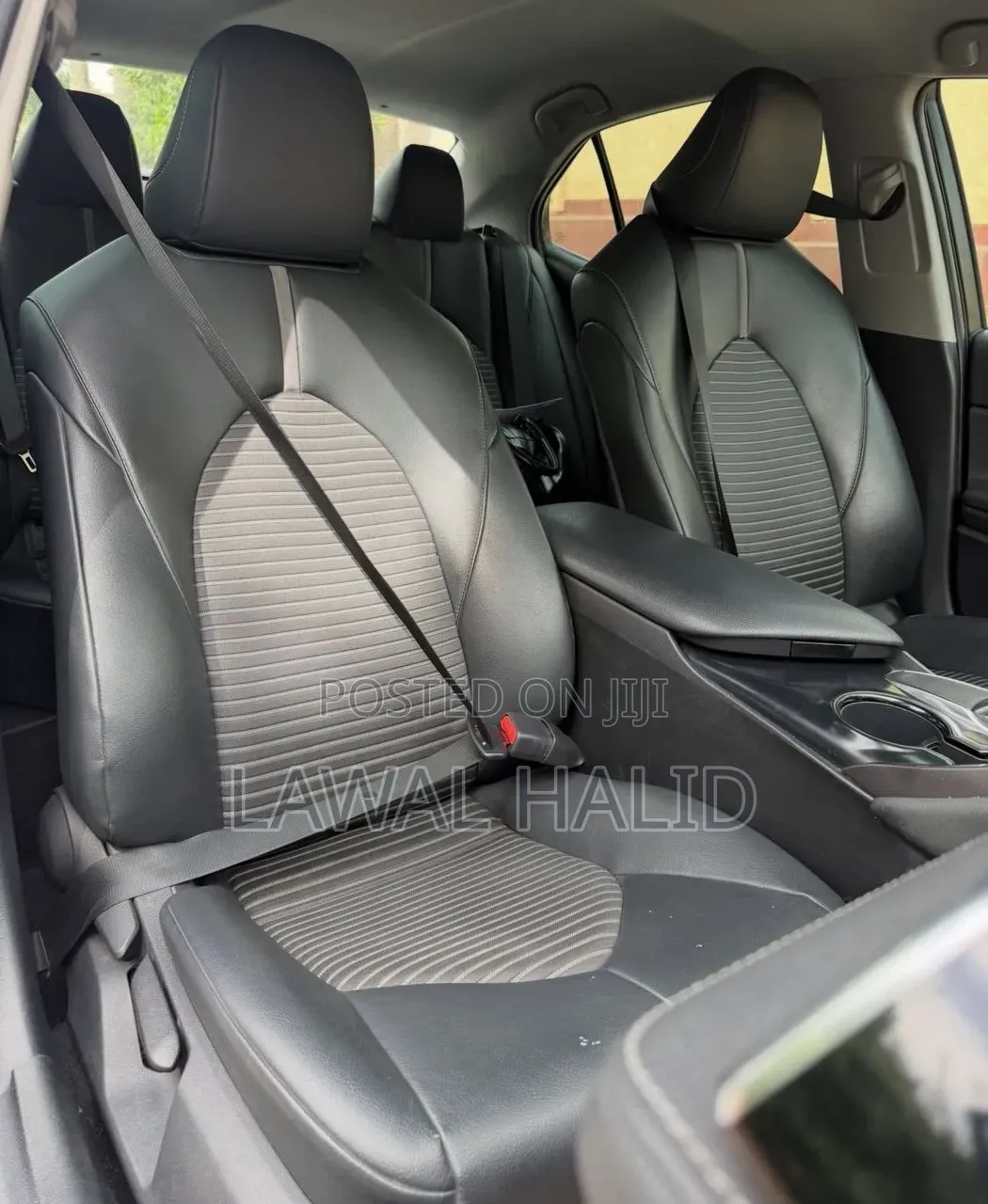 Toyota Camry 2018 White