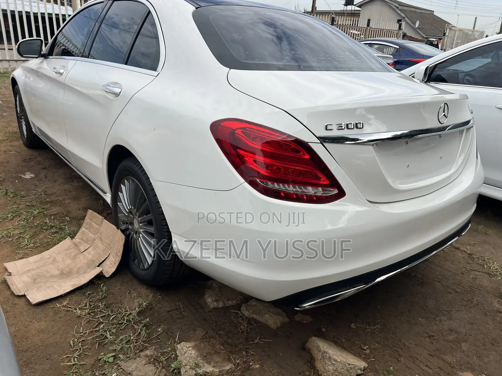 Mercedes-Benz C300 Luxury 4dr AWD 4Matic Sedan (2.0L 4cyl 7A) 2015