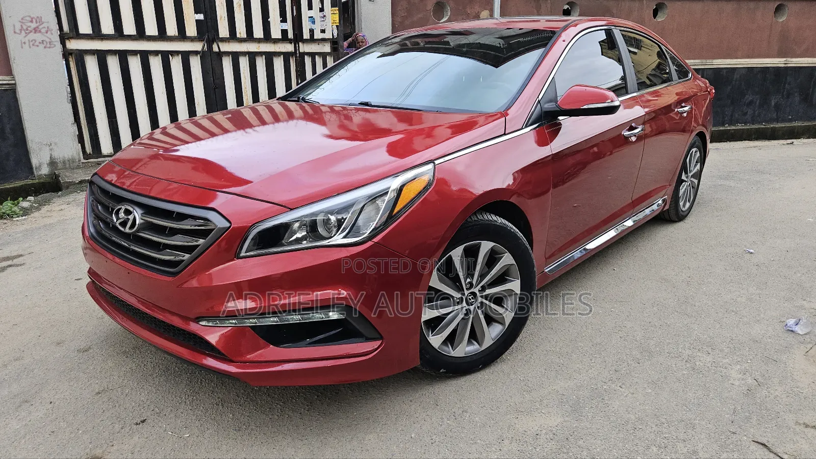 Hyundai Sonata Sport Sedan FWD (2.4L 4cyl 6A) 2017 Red