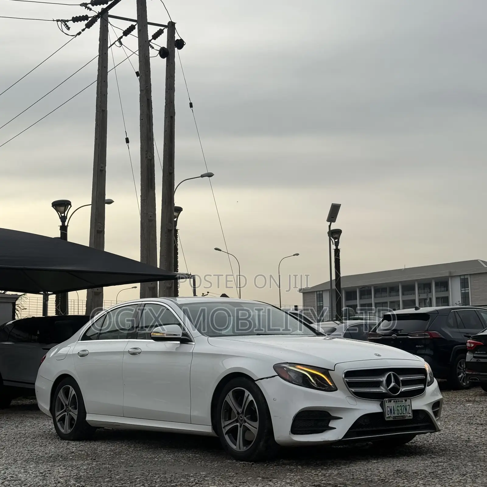 Mercedes-Benz E300 2017 White