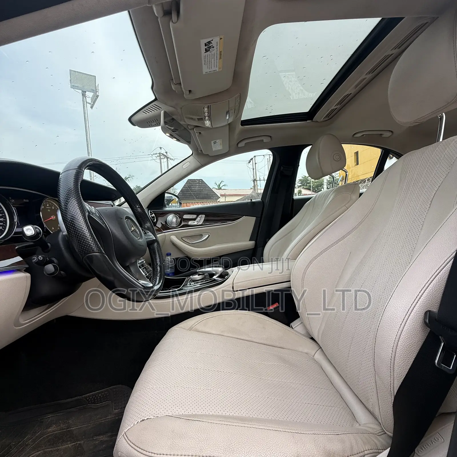 Mercedes-Benz E300 2017 White