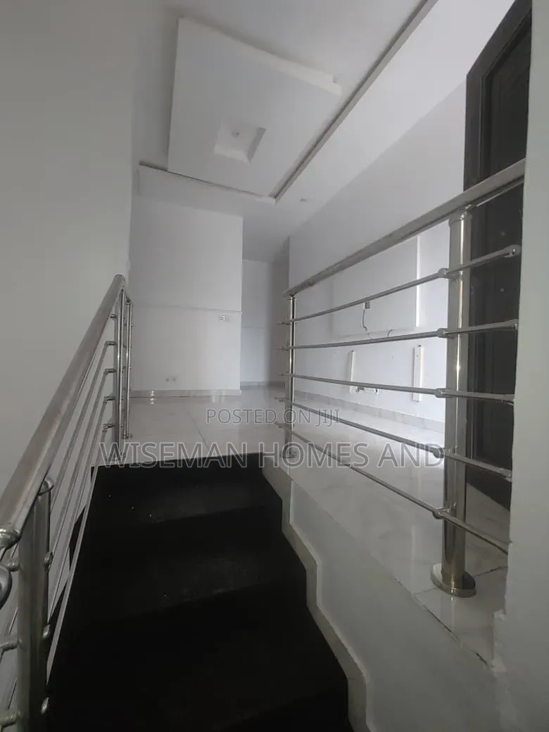 4bdrm Duplex in Sangotedo Eti-Osa for rent