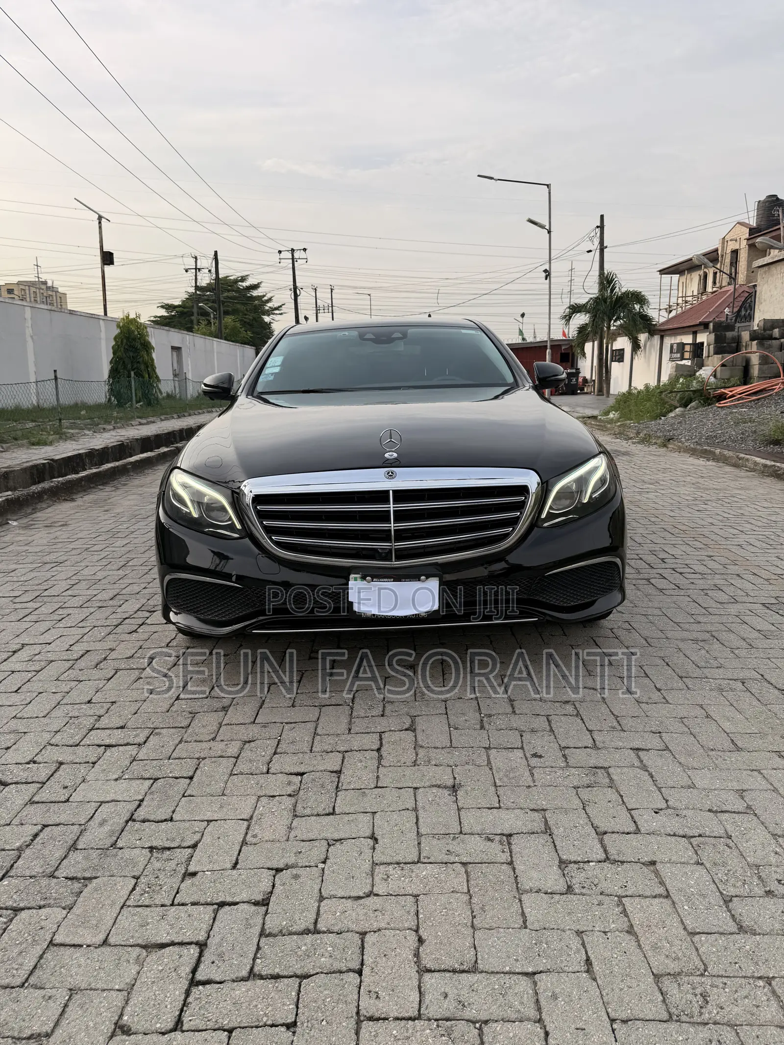 Mercedes-Benz E300 2019 Black