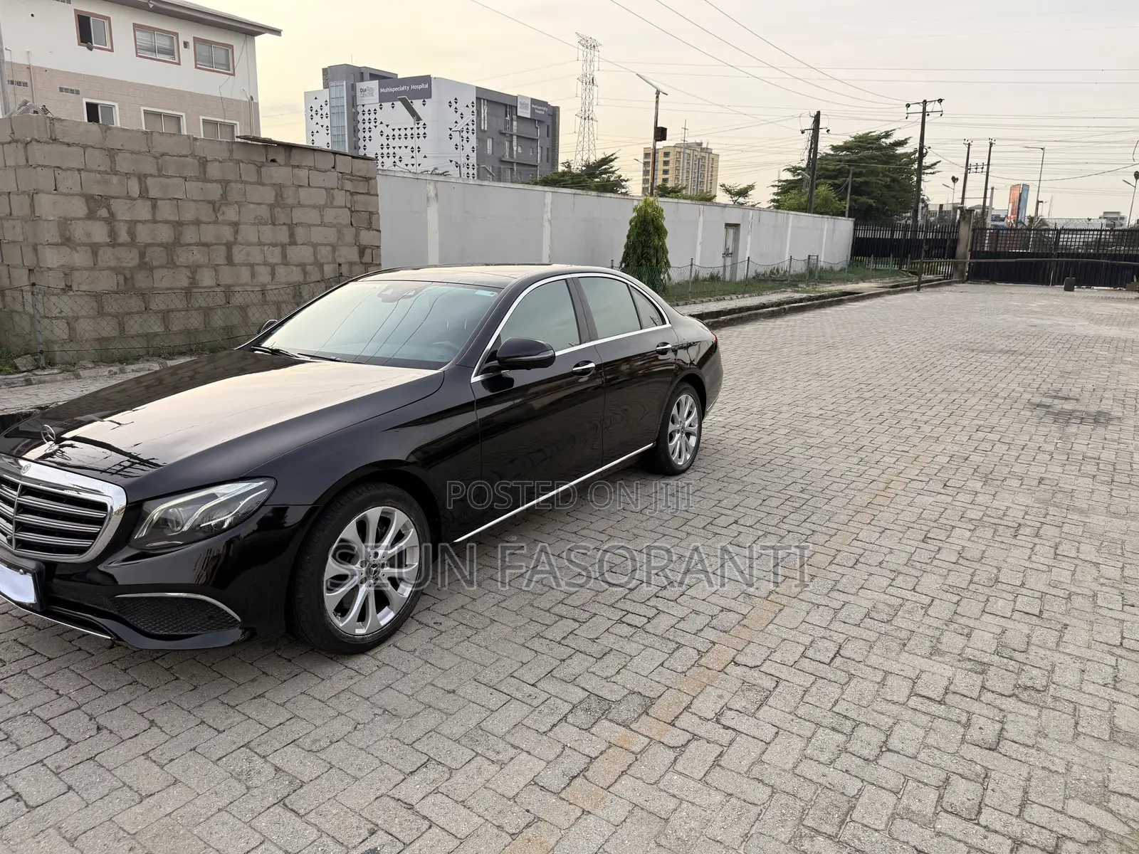 Mercedes-Benz E300 2019 Black