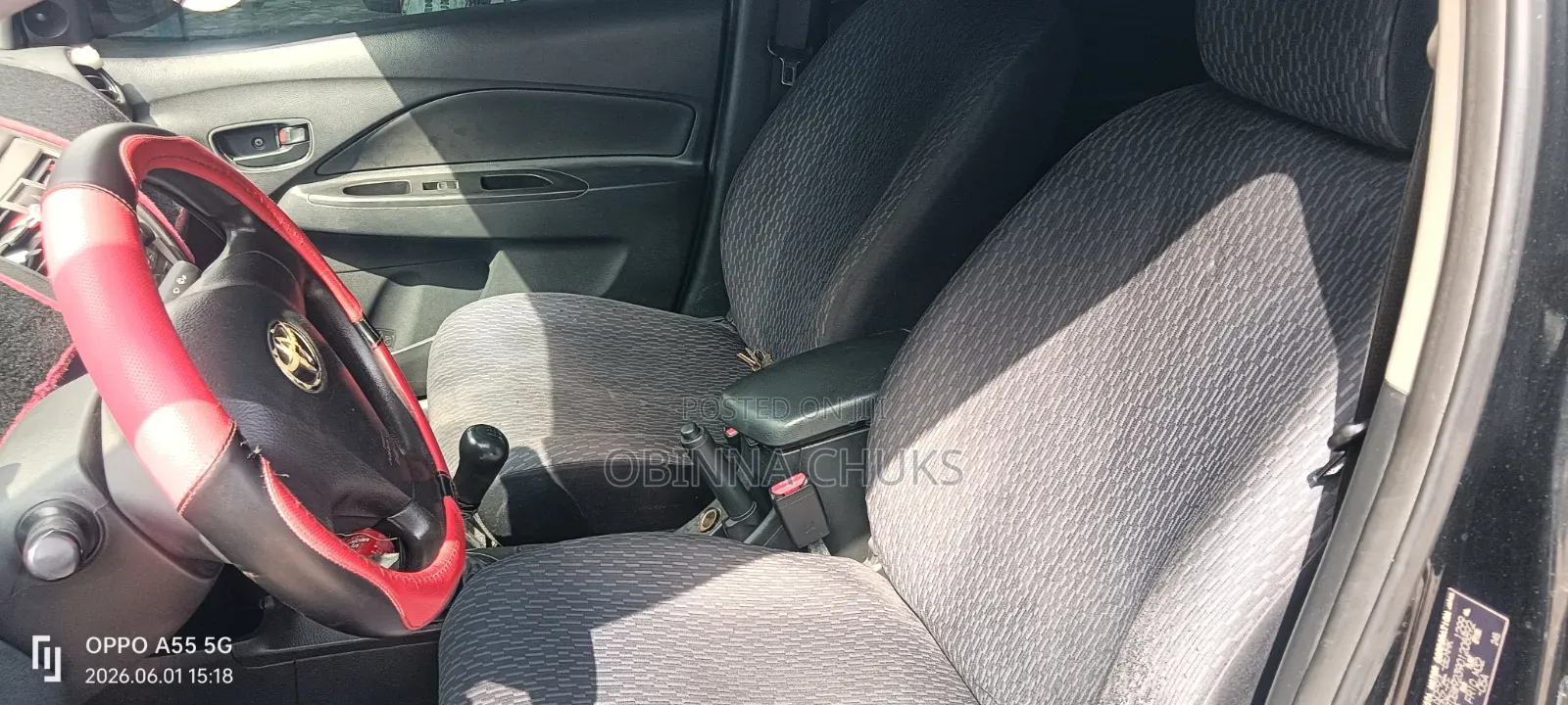 Toyota Yaris Base Hatchback 5dr 2010 Black