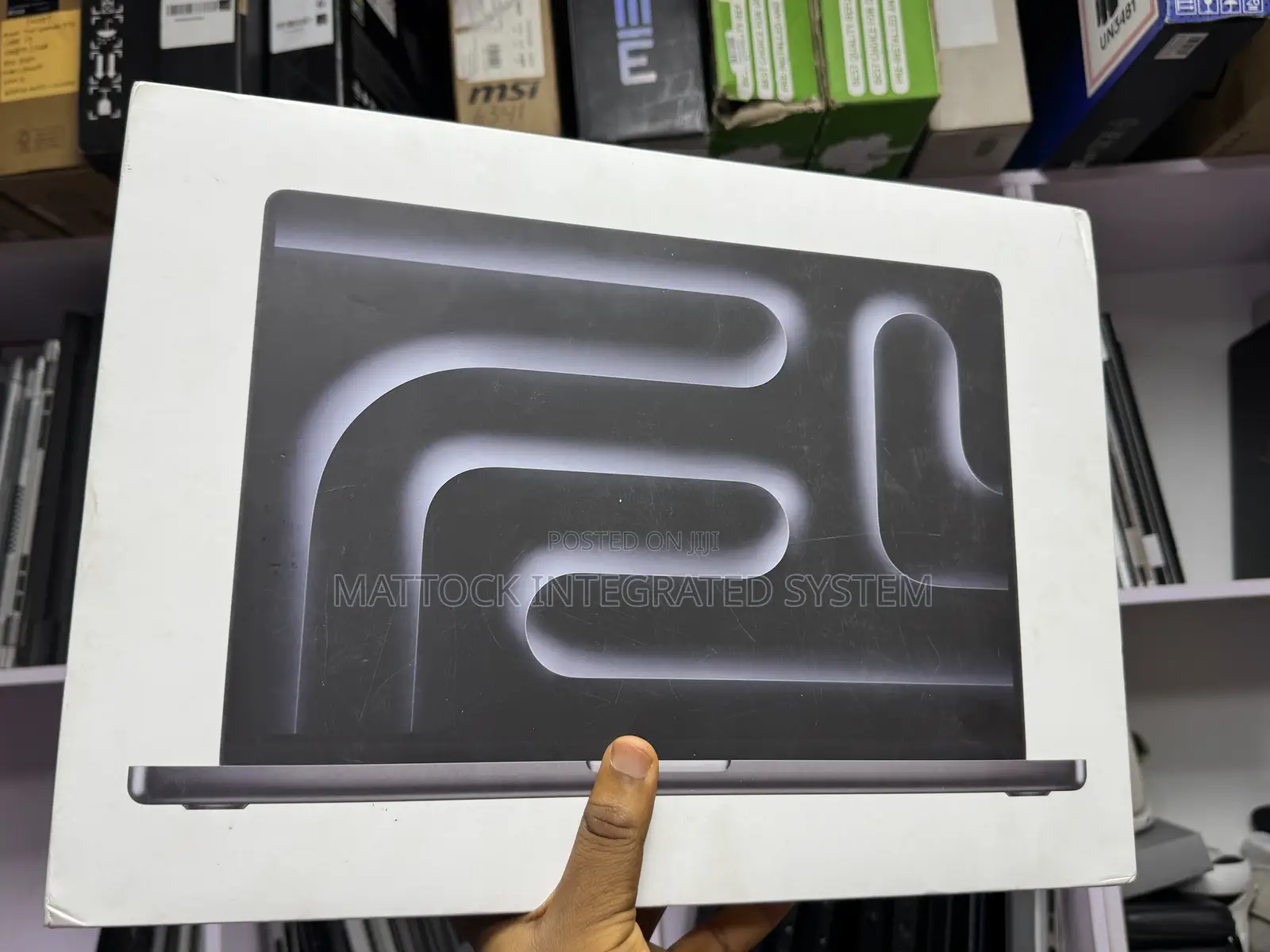 New Laptop Apple MacBook Pro 2026 M5 Pro 24GB Apple M5 SSD 1T