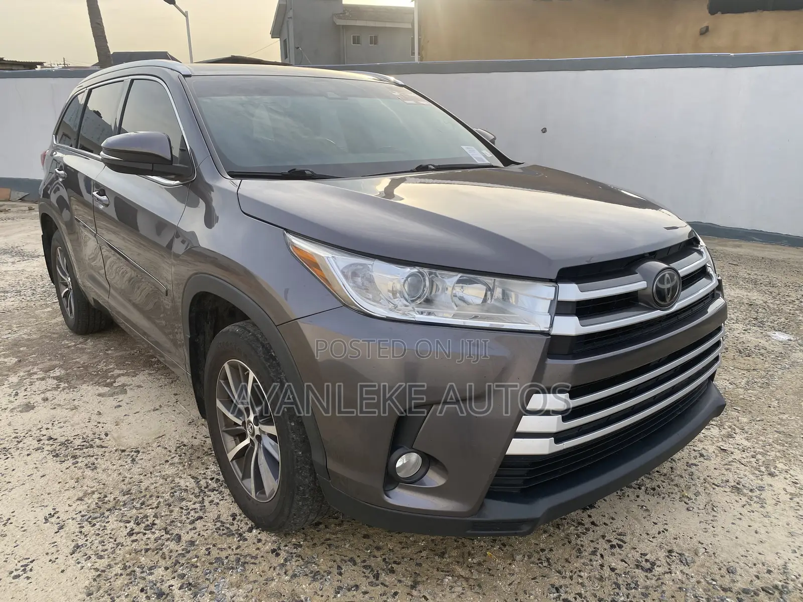 Toyota Highlander 2018 Gray