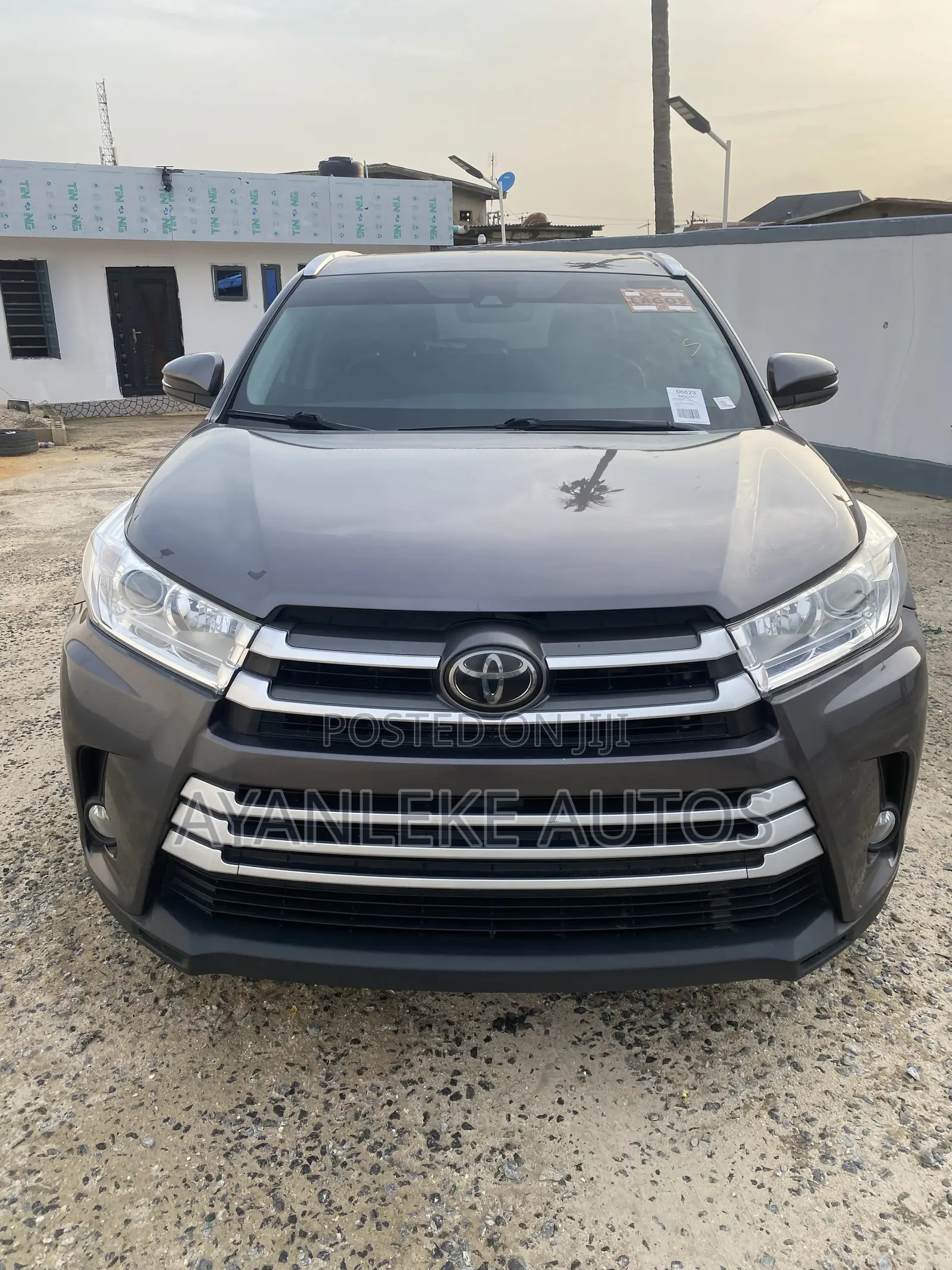 Toyota Highlander 2018 Gray