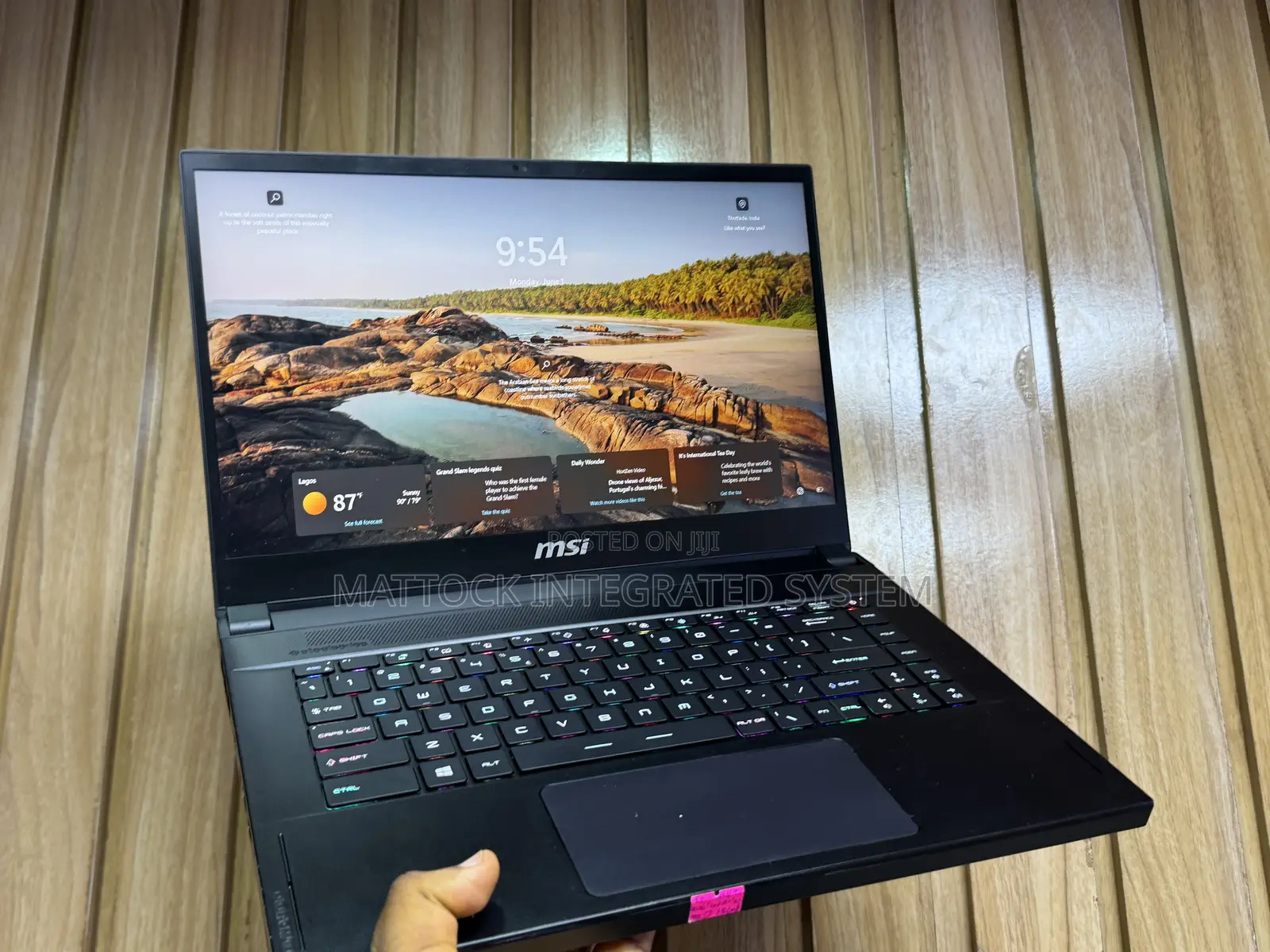 Laptop MSI GS66 Stealth 10SGS 64GB Intel Core i9 SSD 1T