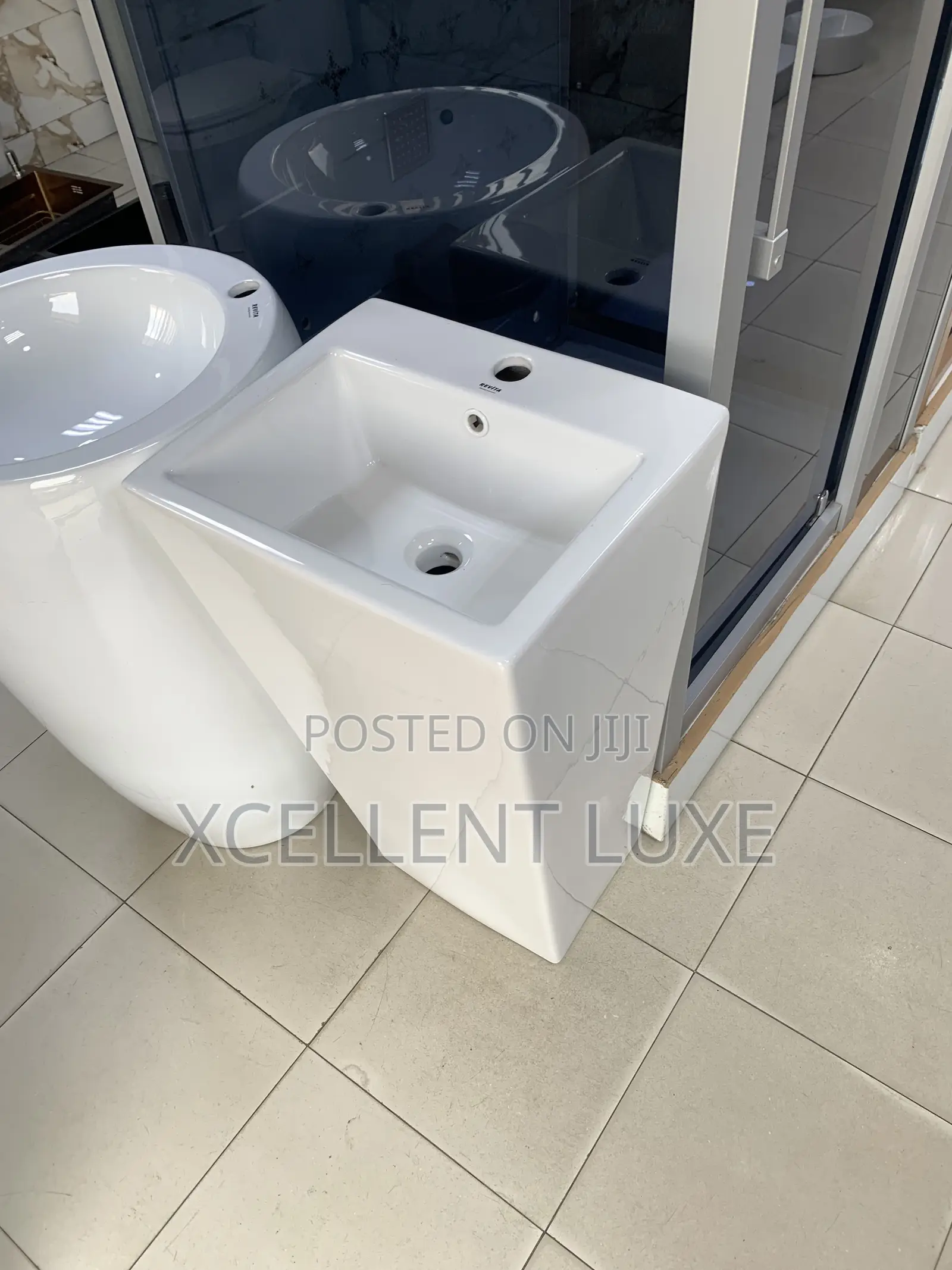 Free Standing Ceramic Wash Hand Basin. With Tap Bench