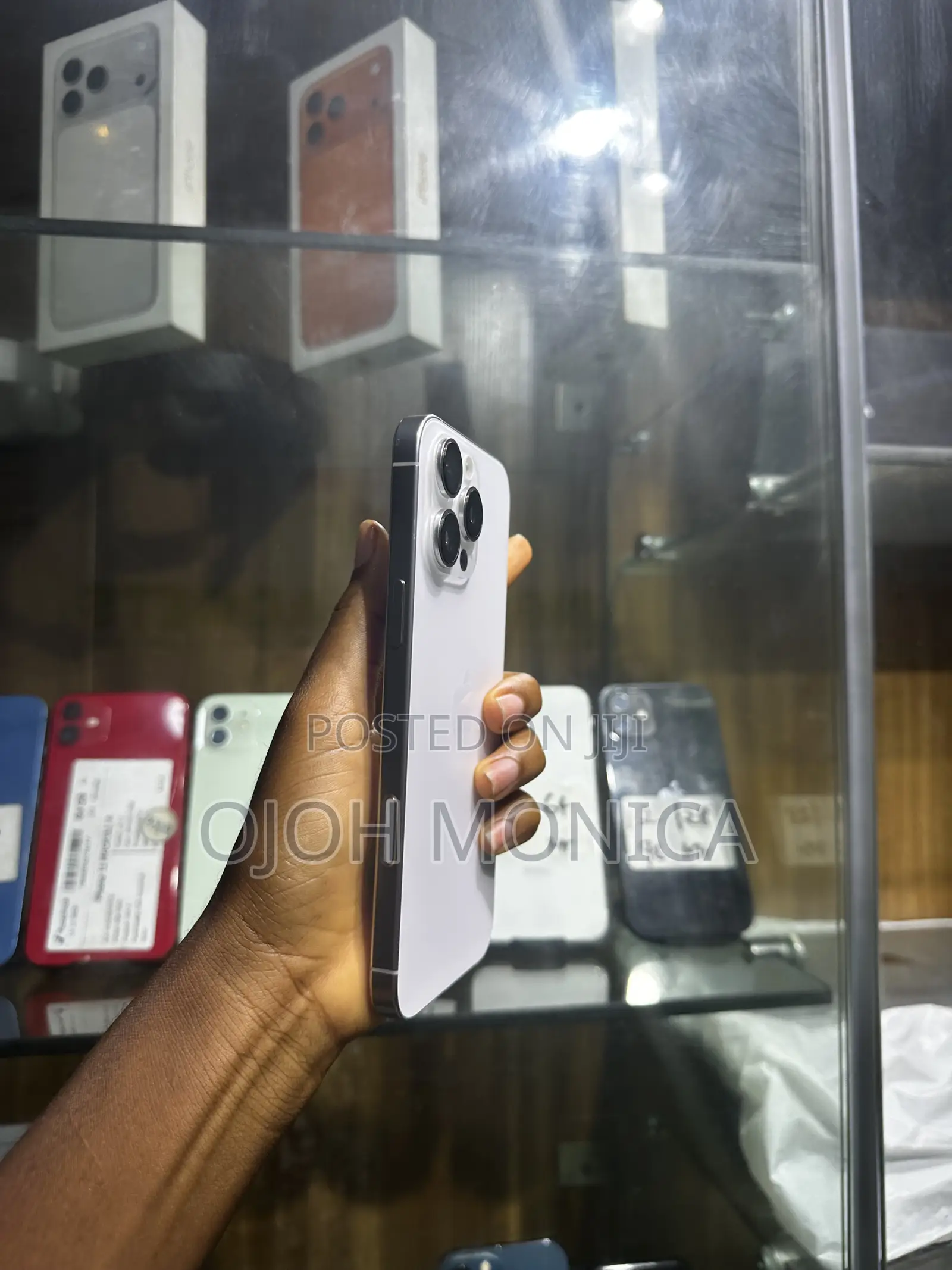 Apple iPhone 16 Pro Max 256 GB White