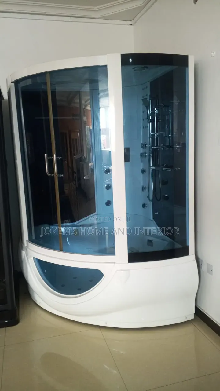 Luxury Jacuzzi Steam Shower Cabin – White