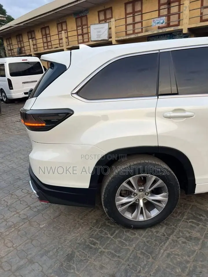 Upgrade Your Toyota Highlander 2015 to 2025 Model