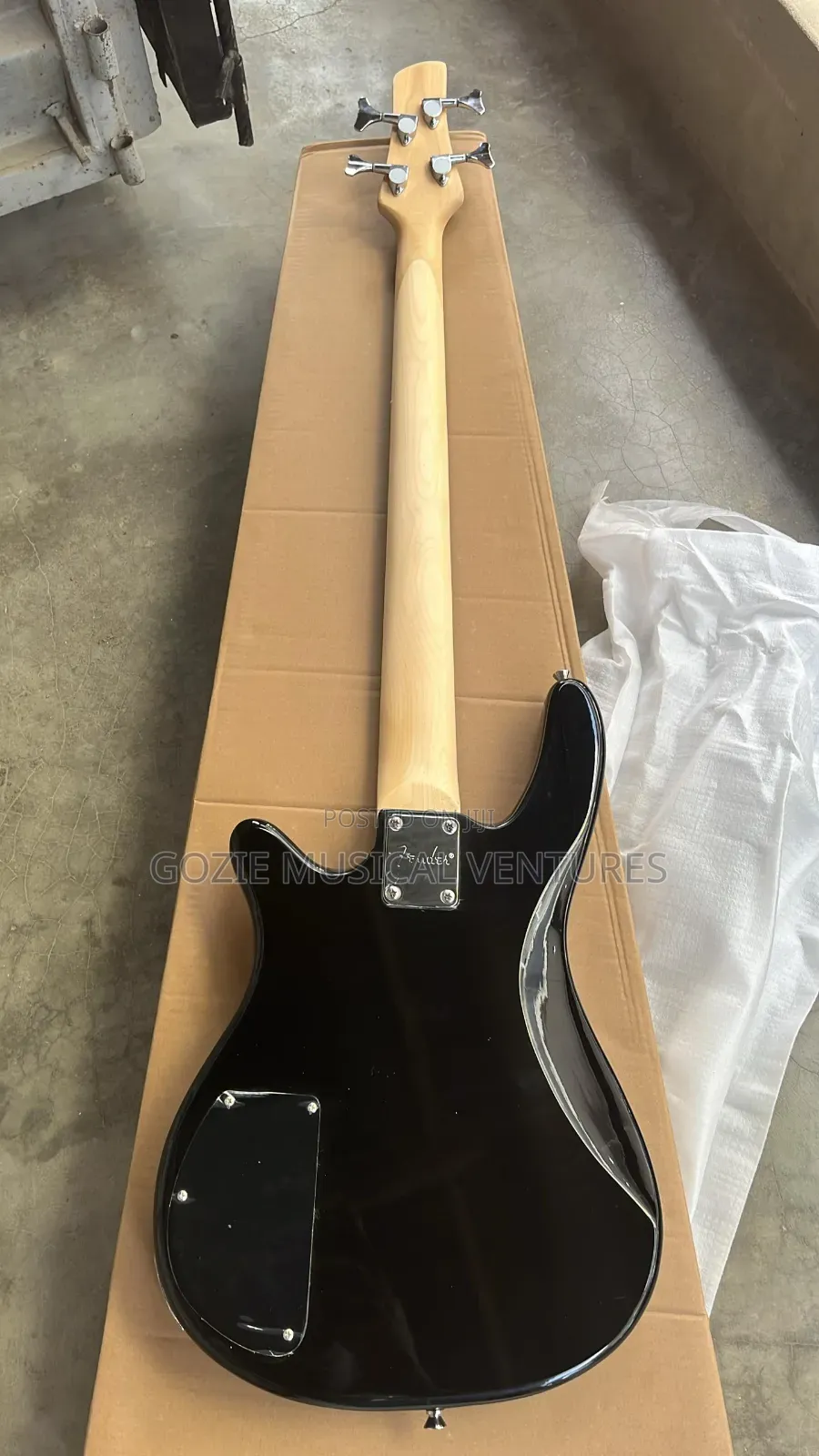 24frets Fender 4 String Bass Guitar Passive Bass