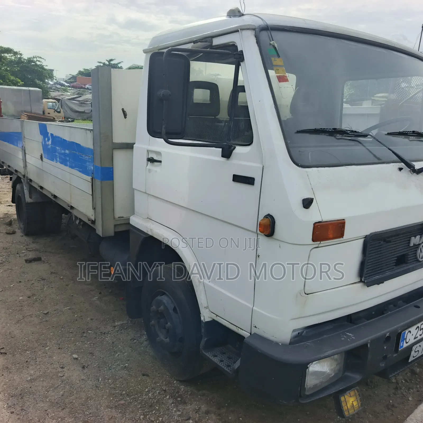 Man Volks Pickup 17ft Long Bucket Tokunbo With Custom Paper