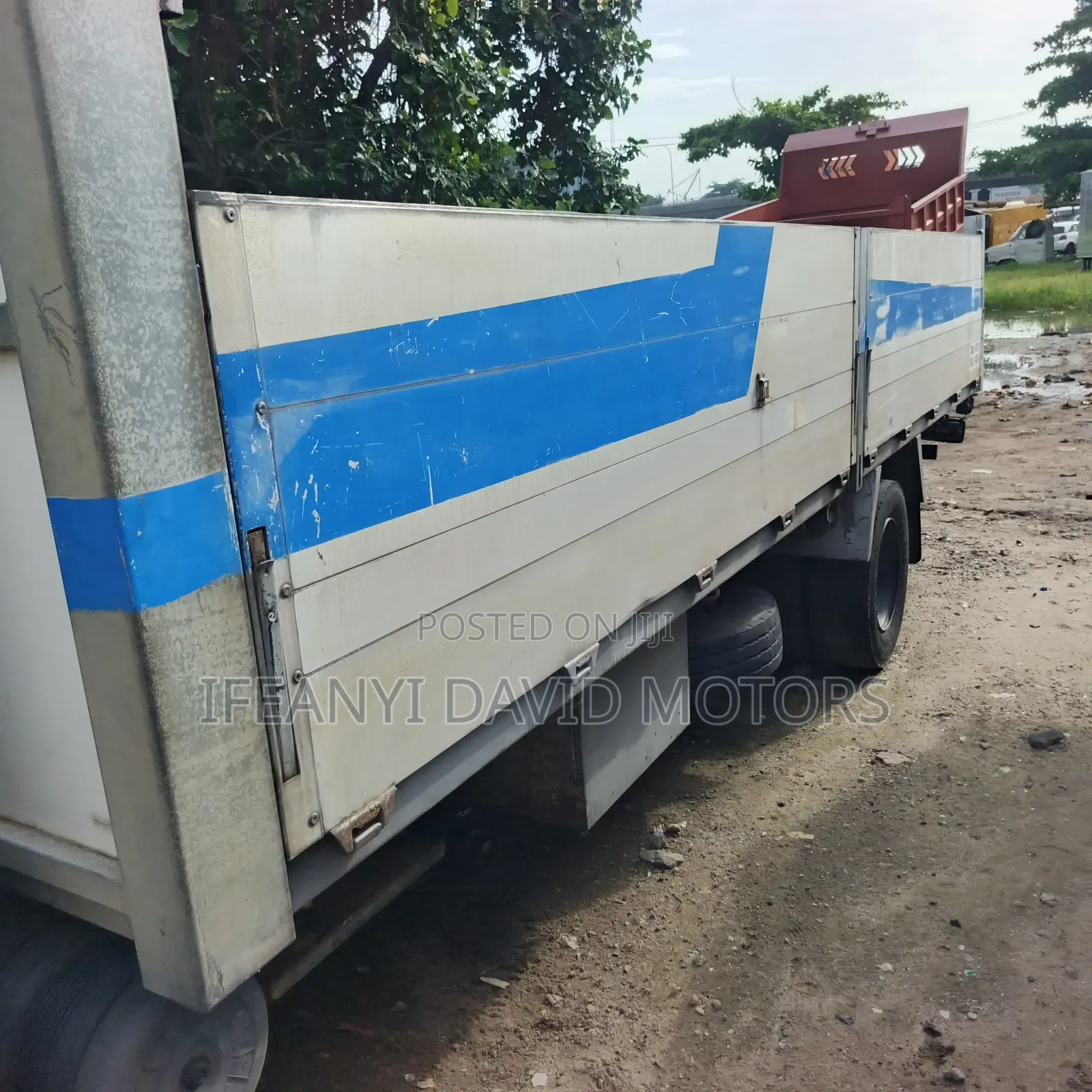Man Volks Pickup 17ft Long Bucket Tokunbo With Custom Paper
