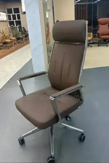 Luxury High-back Executive Office Chair – Premium Coffee Brown Leather