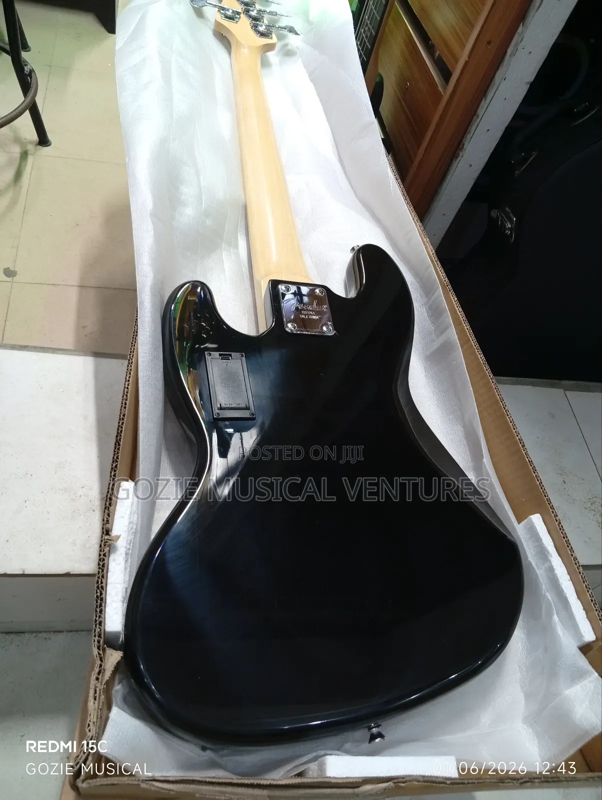 Fender Jazz Bass Guitar Five String Active Bass 20fret With Tested Ok