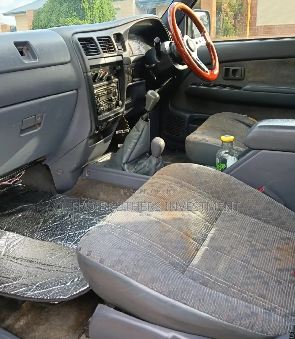 Toyota Hilux 2002 Gray