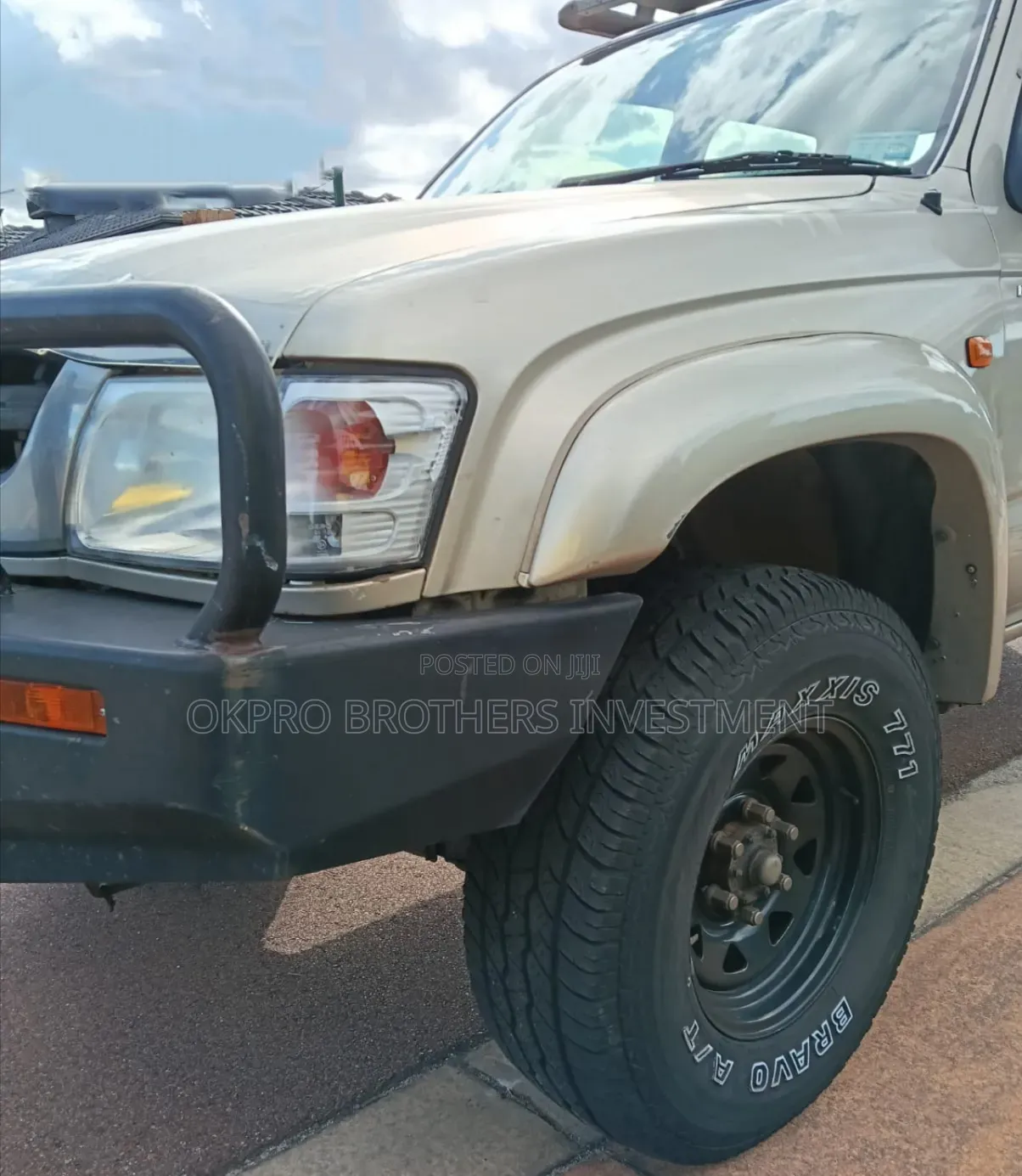 Toyota Hilux 2002 Gray