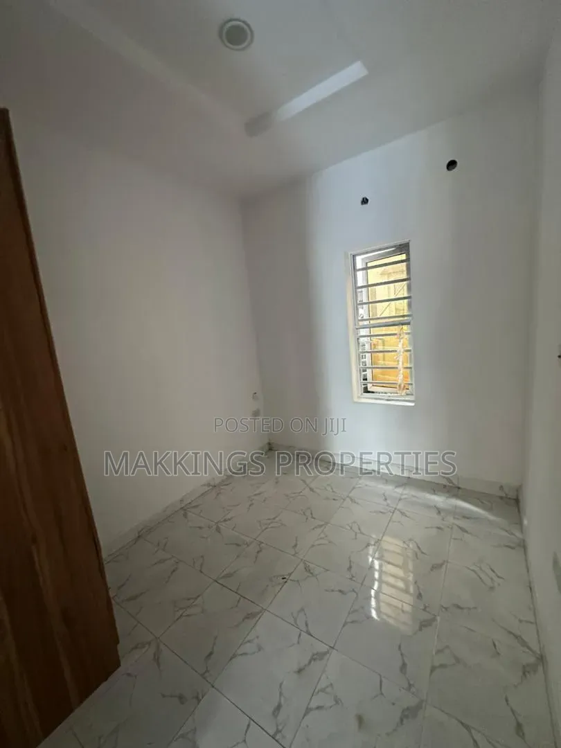 4bdrm Duplex in Ikota for rent