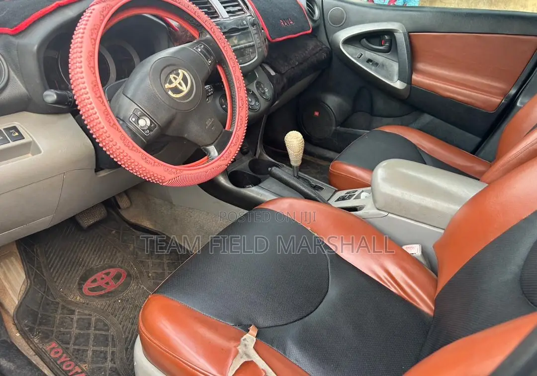 Toyota RAV4 Limited 2009 Blue