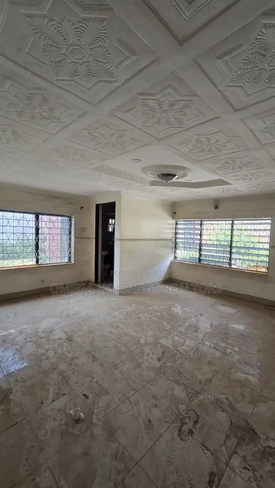 5bdrm Bungalow in Kunfejiyin, Agodi for sale