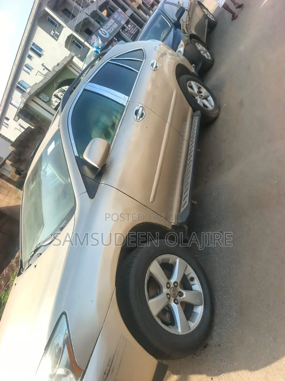 Lexus RX 330 2005 Gold